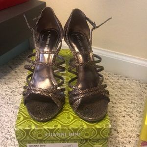 Gianni Bini sandal